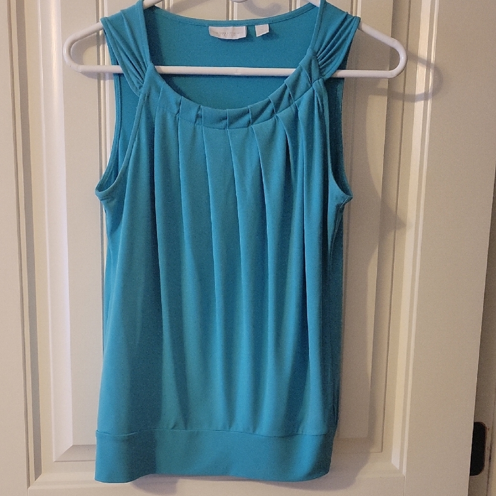Blue Pleated Sleeveless Tank Top
